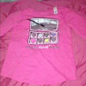 Long sleeve graphic tee for Girls!